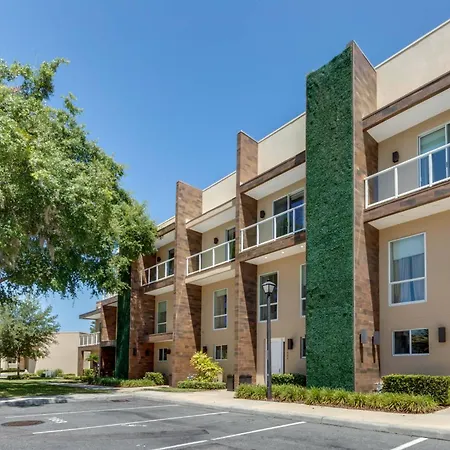 3 Bedrooms35 Bathsmagic Village Yards 7669 Rd-3