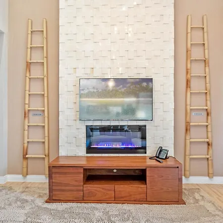 4 Bedrooms 45 Bathrooms Magic Village 7466 Bd-3