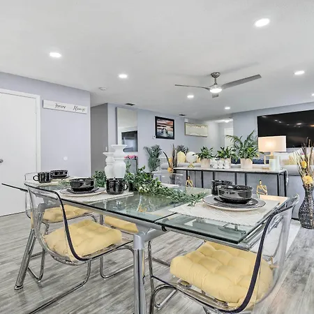Chic Orlando Family Getaway W/ Fenced Yard!-2