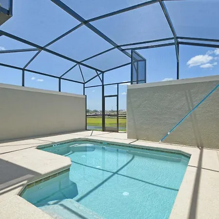 Storey Lake-5 Bedroom Townhome W/Splashpool-1621St-2