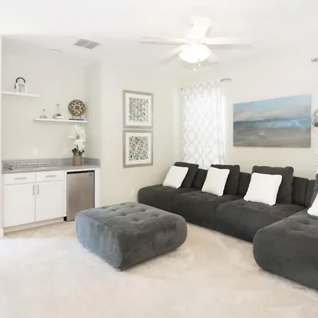 5 Suites Luxury Single Home With Private Pool Re1492-3
