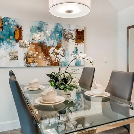 Charming Townhome With Private Pool Near Disney-3