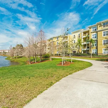 Vista Cay Luxury 3 Bedroom Condo-3