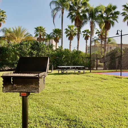 Vista Cay Luxury 3 Bedroom Condo-2