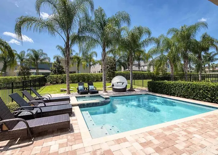 5 Star Villa on Orlandos most Exclusive Encore Resort at Reunion, Orlando Villa 4393 che accetta animali