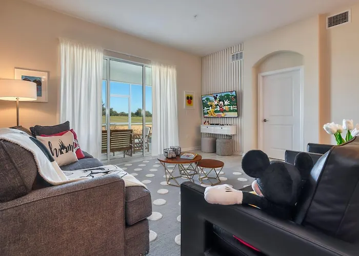 Incredibly Beautiful Mickey Themed Condo Orlando