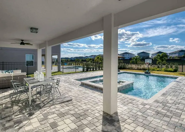 5 Star Villa on Orlandos most Exclusive Encore Resort at Reunion, Orlando Villa 4522