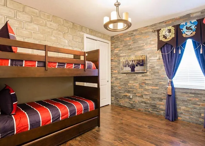 Beautiful Villa With First Class Amenities On Encore Resort At Reunion, Orlando Villa 4376 che accetta animali