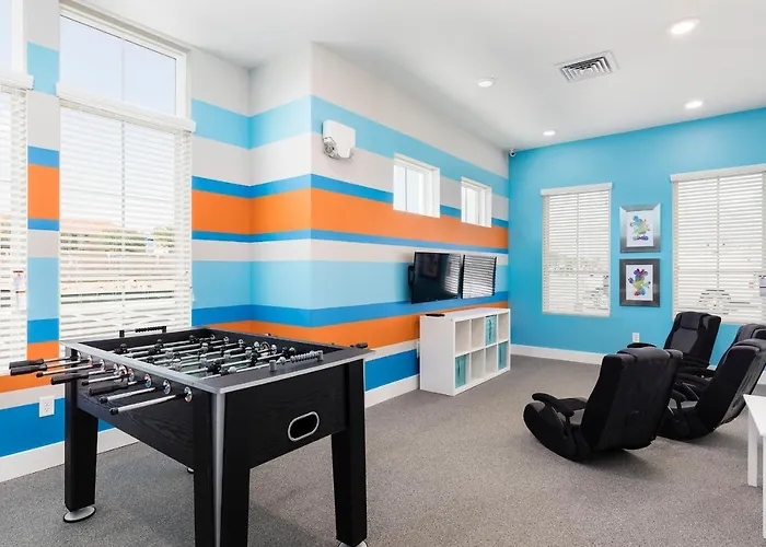 4 Bedroom 4 Ba Villa Central Location Near Disney 1804Ft² Orlando