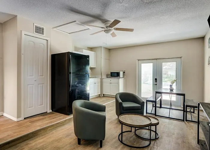 Quiet Location Duplex House - Minutes Away From Everything - Winter Park, Florida Orlando