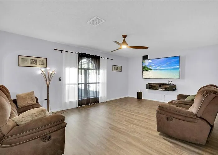 Spacious 4-Bedroom/2.5 Bath Home Orlando que aceita animais de estimação