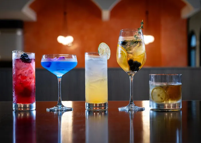 Hotel vicino a Parco Divertimenti Holy Land Experience