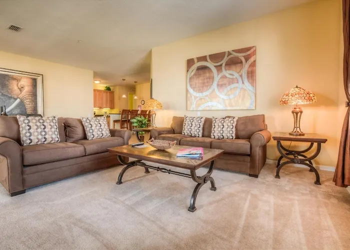 Luxurious Condo wPrivate Balcony AMAZING View Orlando