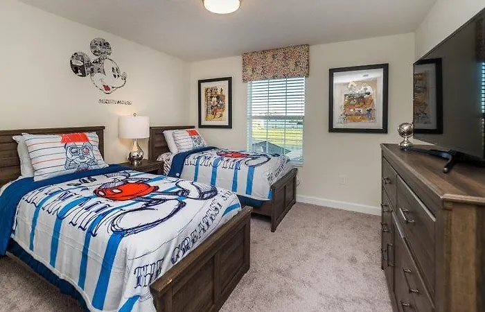 Stunning Storey Lake 4 Bed 3 Bath Townhome With Splash Pool Orlando que aceita animais de estimação